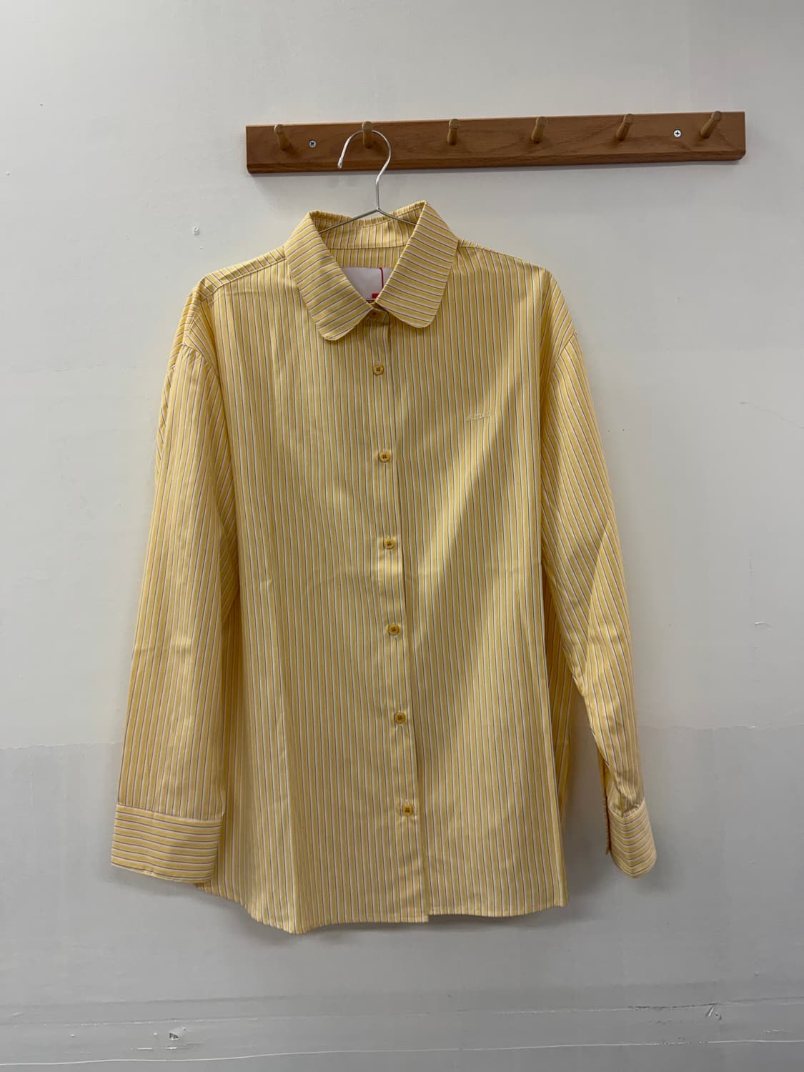 아메스 옐로우 스트라이프 오버핏 셔츠 상품이미지1