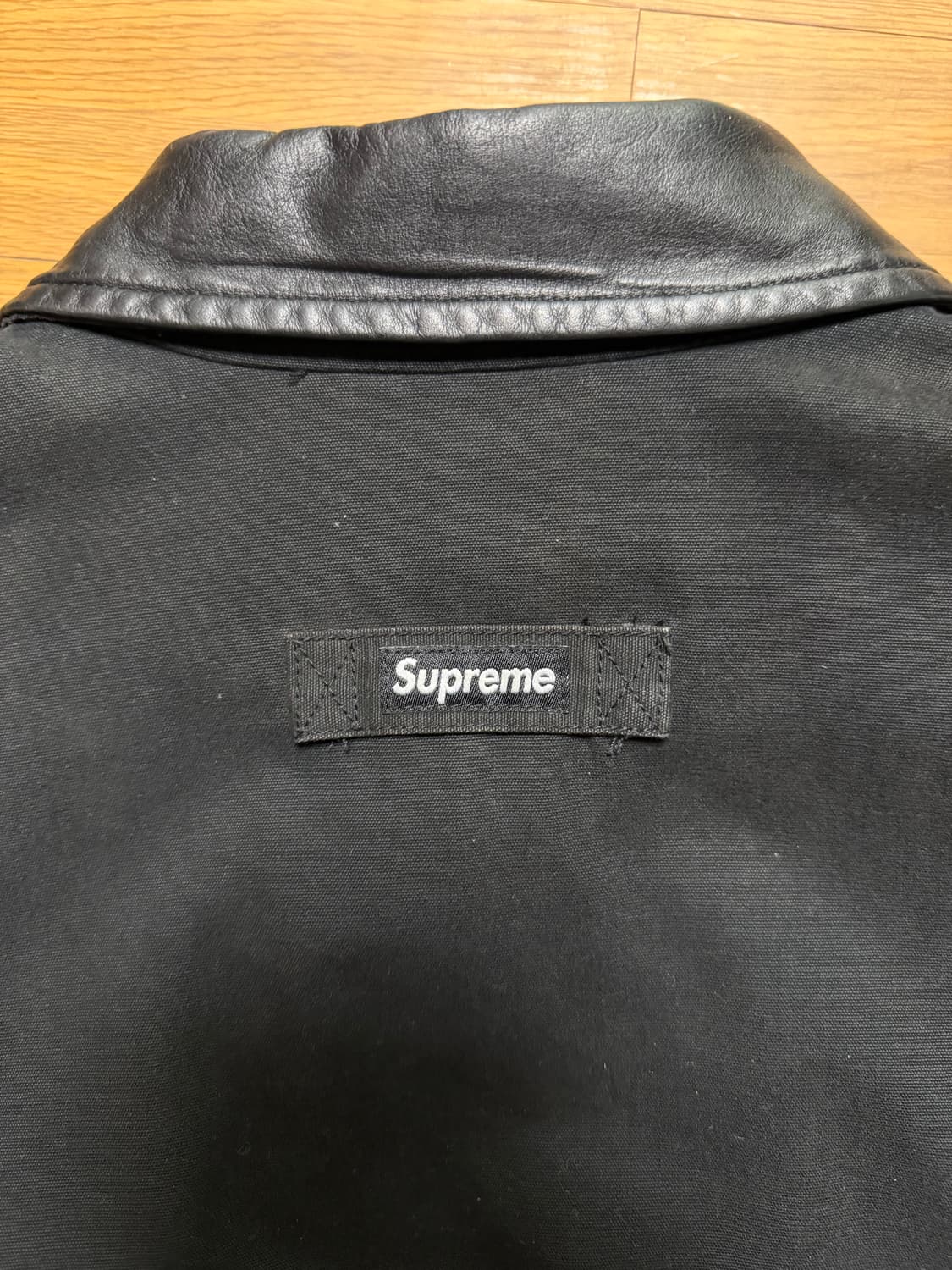 슈프림 레더 칼라 유틸리티 자켓 블랙  L사이즈 상품이미지5