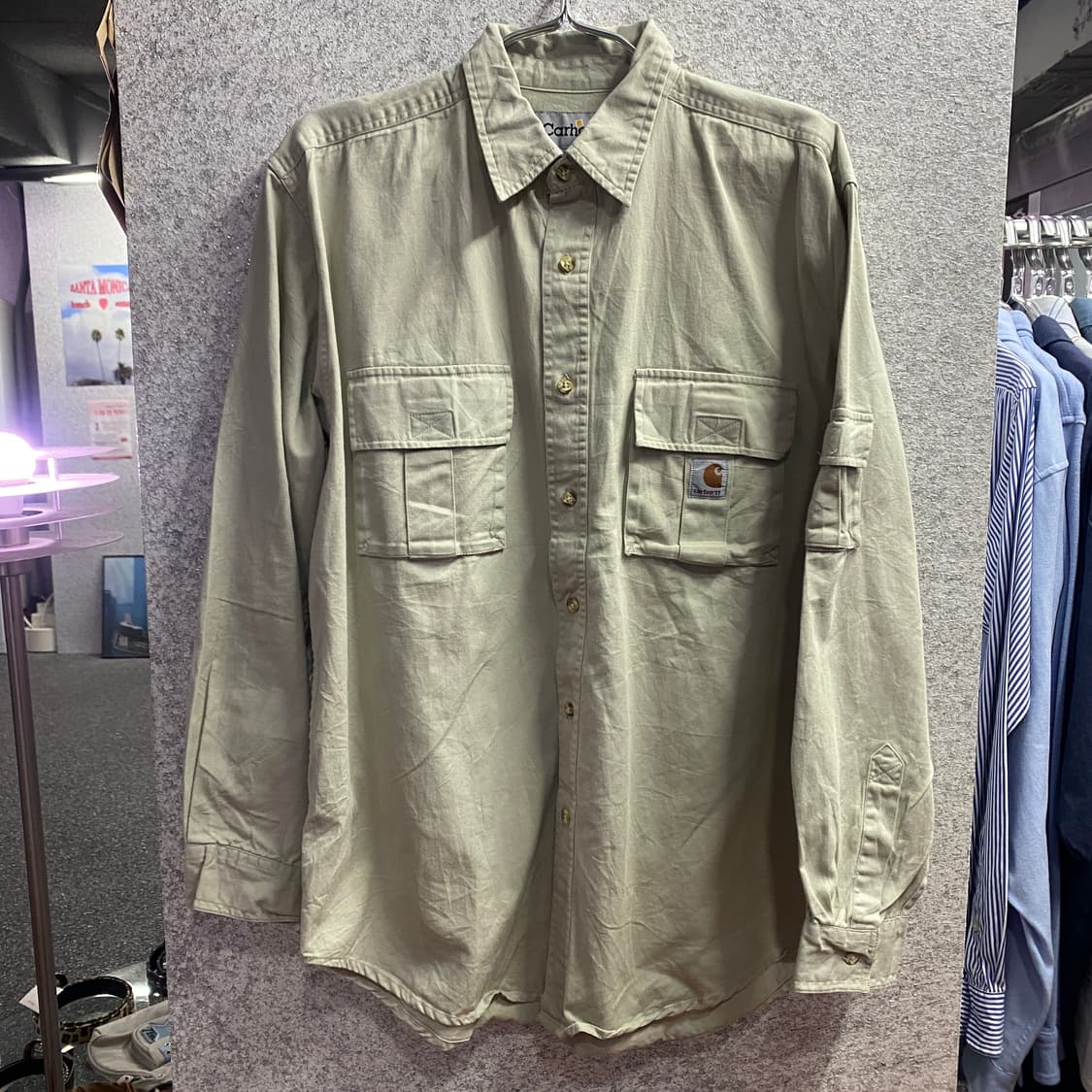 칼하트 패치로고 투포켓 베이지 셔츠 B3165 상품이미지2