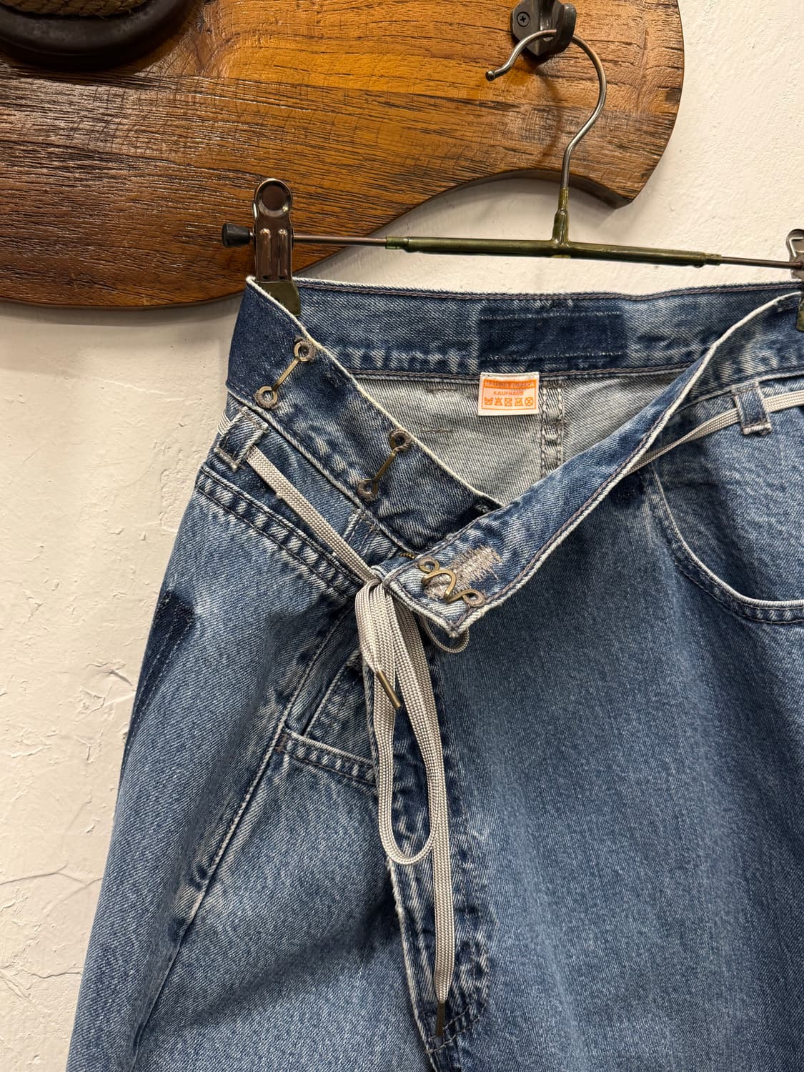 29) Maison Eureka Reworked Denim Pants 상품이미지6