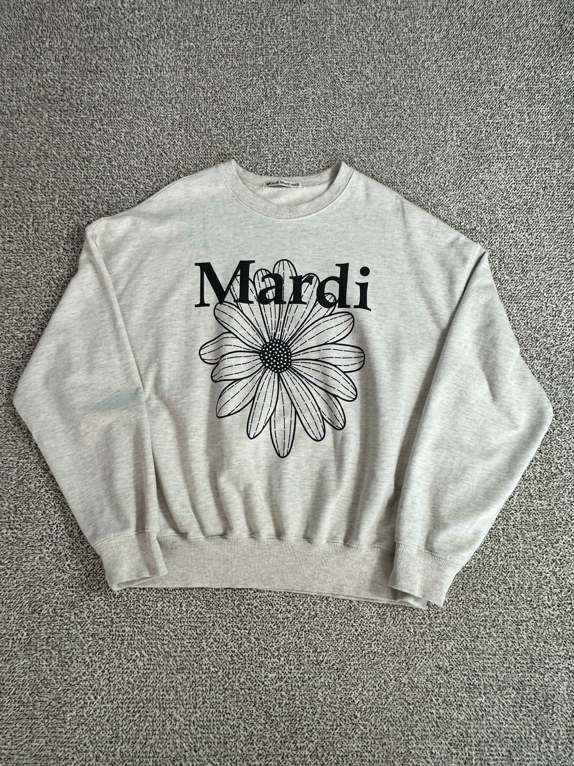 마르디 메크르디 플라워 맨투맨 티셔츠 상품이미지1