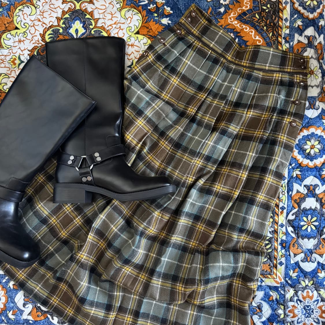빈티지 사이드 버튼 디테일 타탄체크 플리츠 롱 스커트 치마 상품이미지2