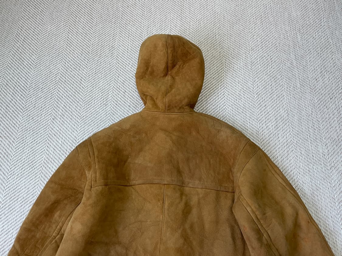 리얼 스웨이드 무톤 셰퍼드 후드 토글 코트  상품이미지6