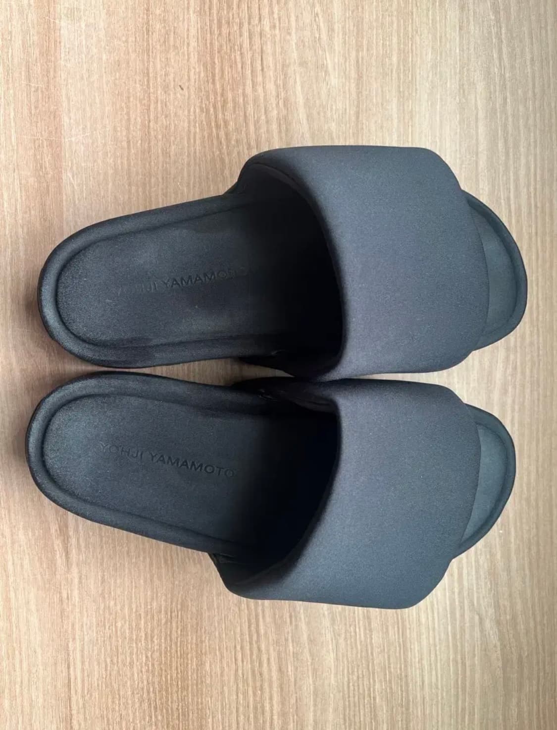 Y-3 슬리퍼 판매 (41사이즈) 상품이미지1