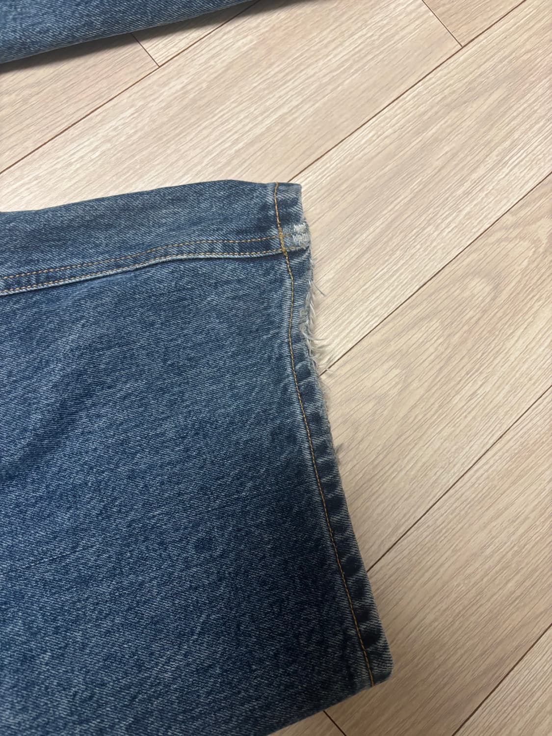 해칭룸 와이드커브진 워시드 블루 3 상품이미지3