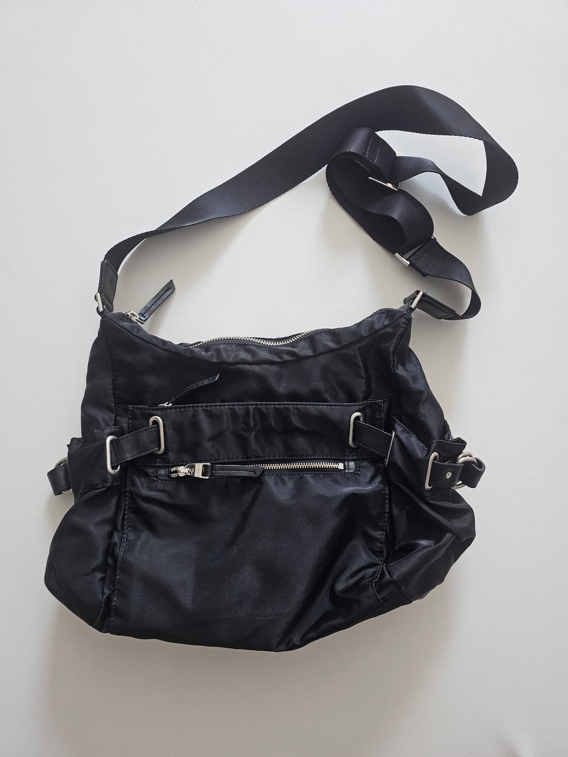 아네스베 크로스백 상품이미지1