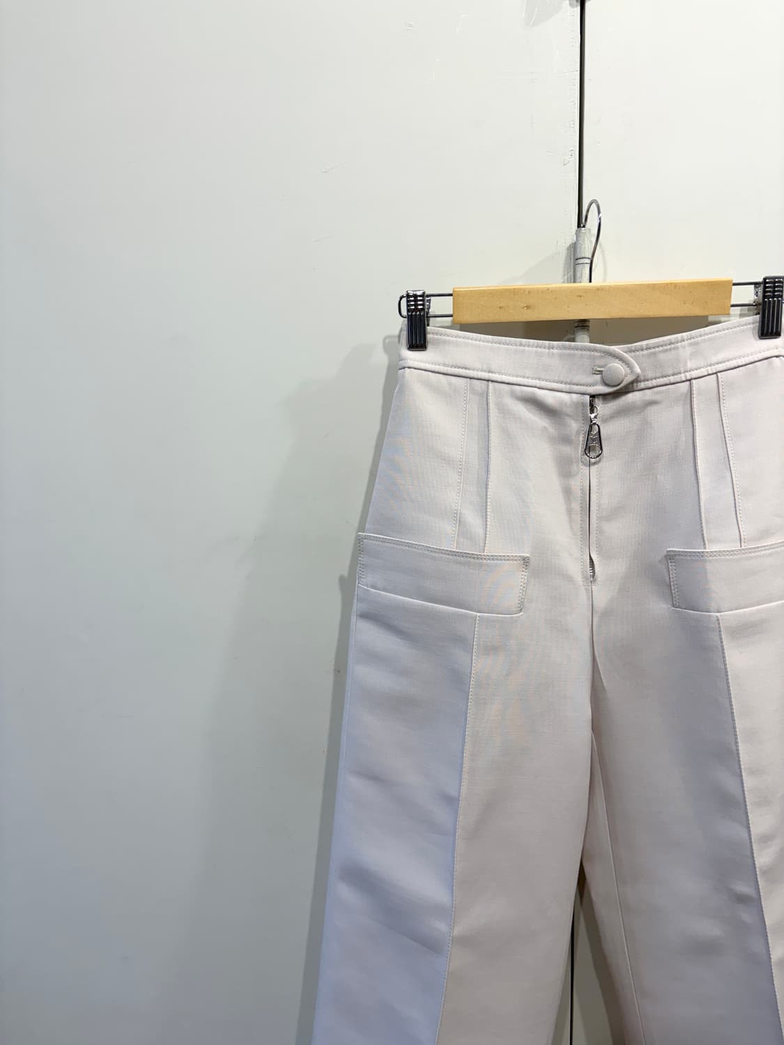 루이비통 스트럭처 패널 슬랙스 팬츠 상품이미지3