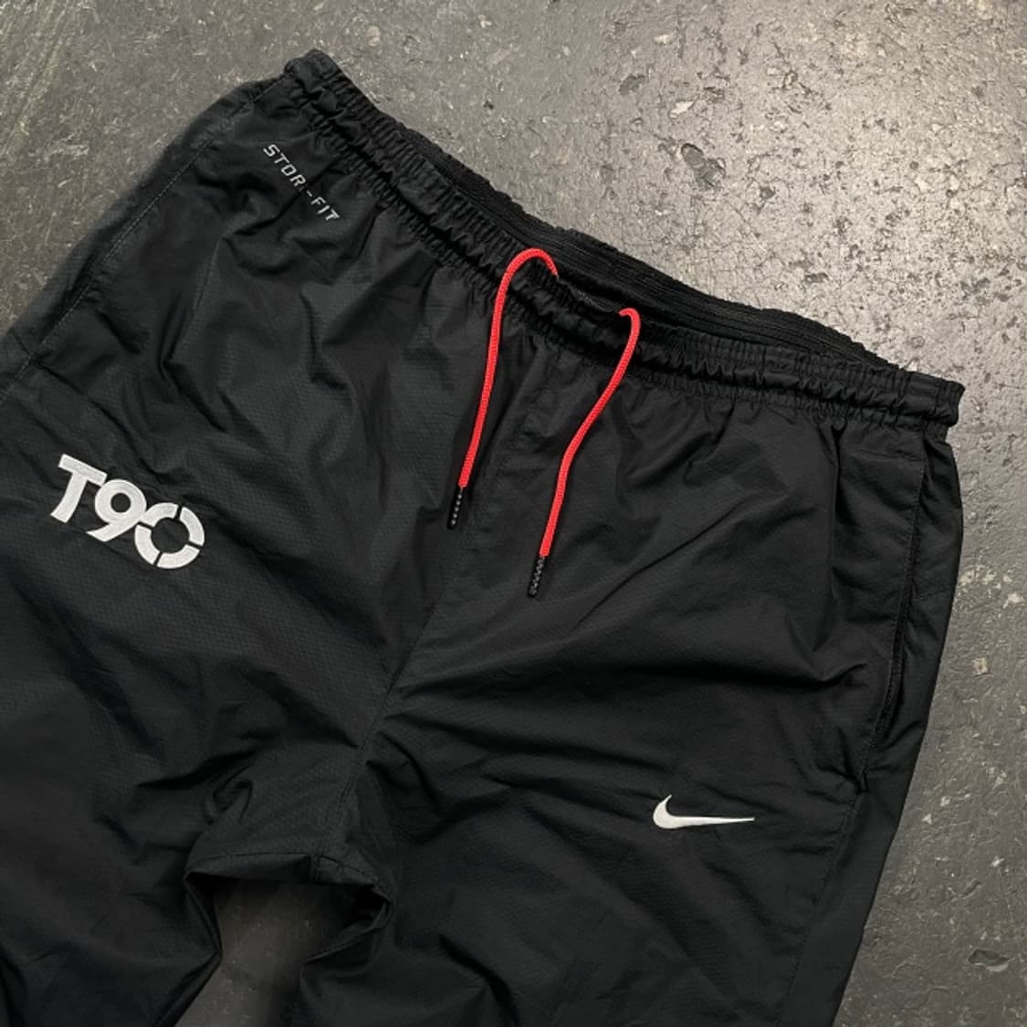 100 나이키 스톰핏 토탈90 팬츠  상품이미지2