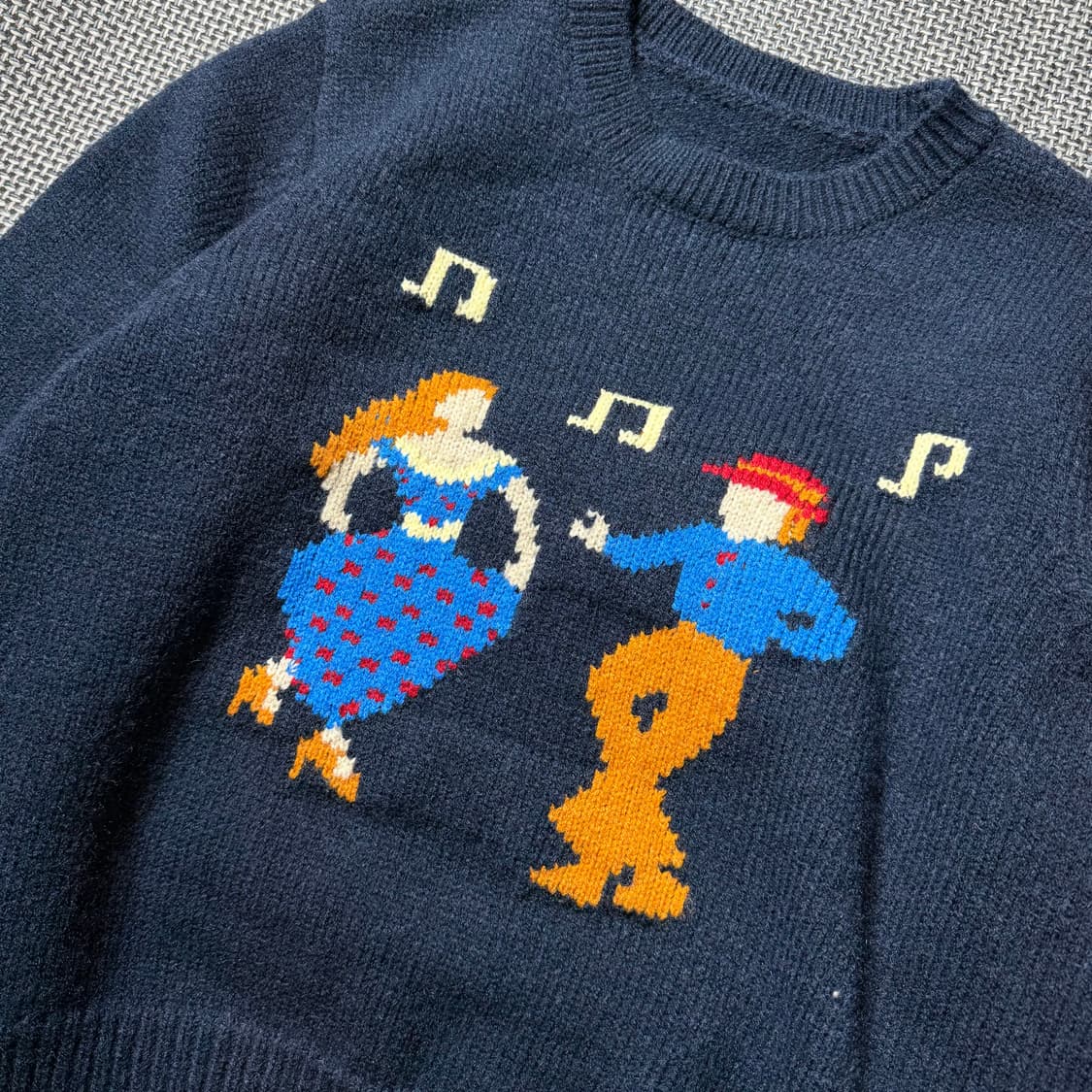 새상품) 빈티지 댄싱 자수 니트 상품이미지3