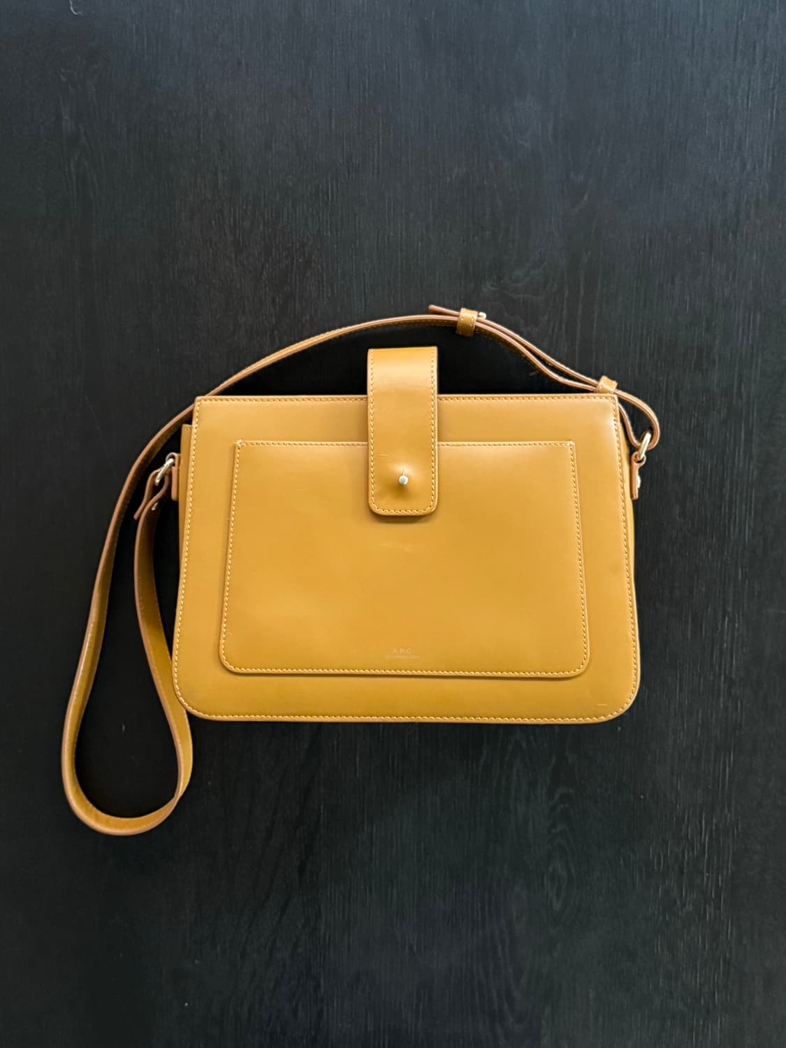 A.P.C. 아페쎄 Albane 알반백 현아백 상품이미지1