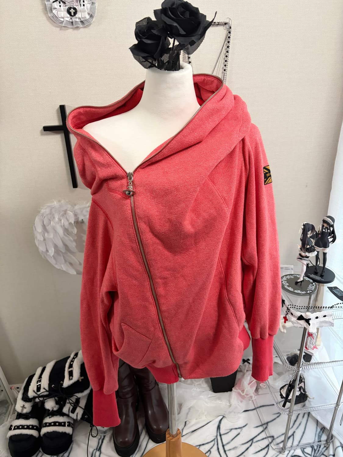 비비안웨스트우드 사선 언발 orb 후드집업 상품이미지4