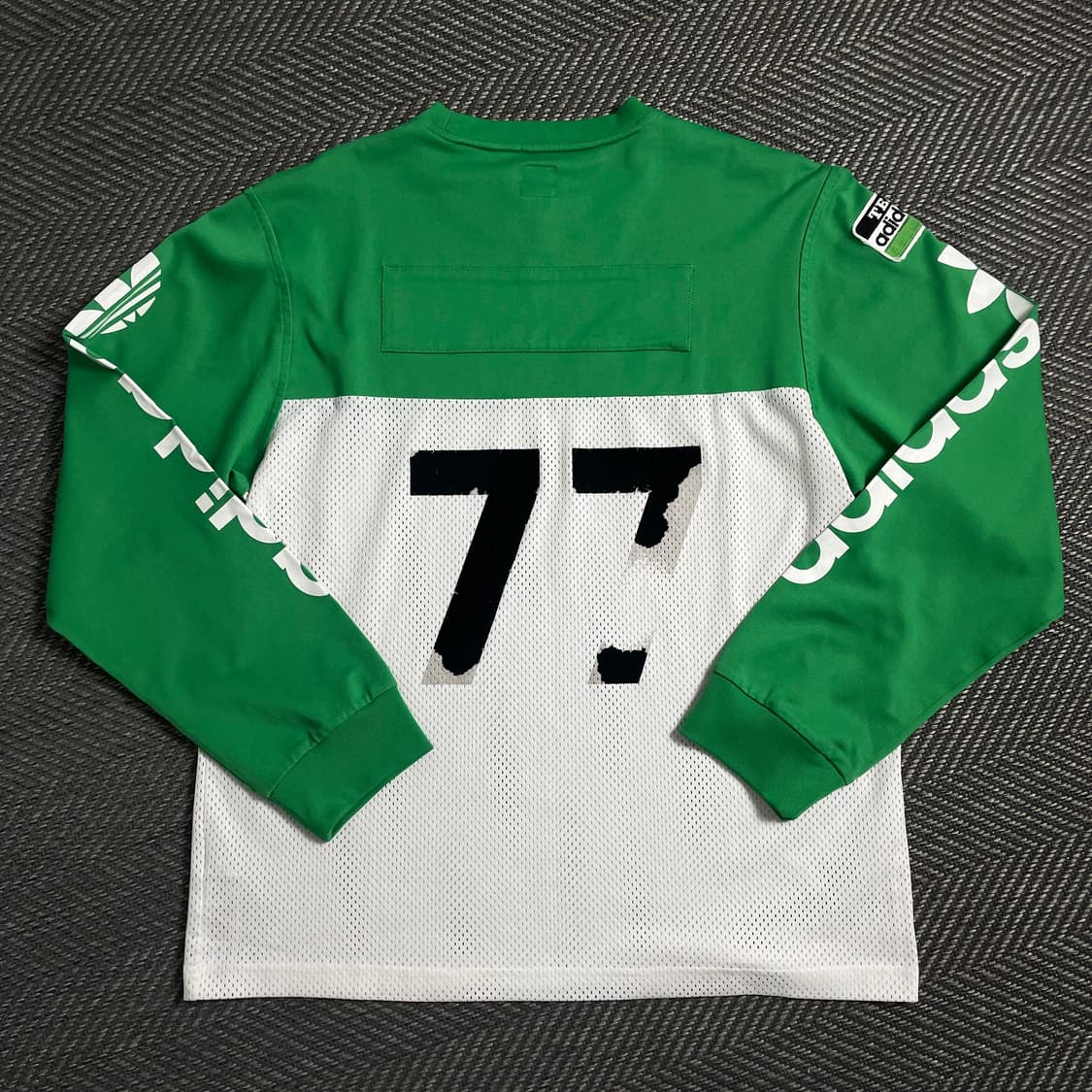 아디다스 올드스쿨 스펠로고 메쉬 트레이닝 탑y 4985 상품이미지4