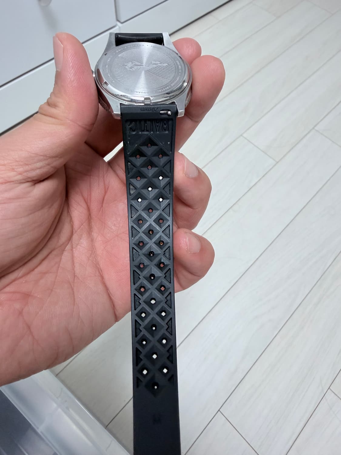 발틱 아쿠아스카프 블랙크림 상품이미지10