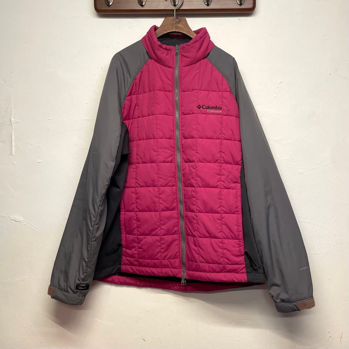 컬럼비아 티타늄 인터체인지 경량 패딩 자켓 상품이미지1