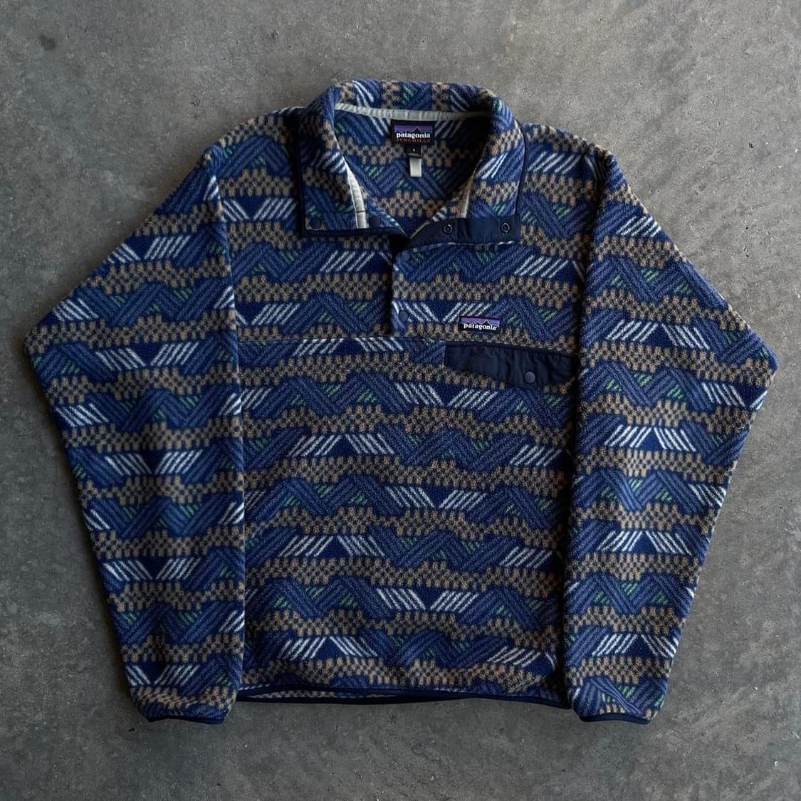 18FW 파타고니아 라이트웨이트 신칠라 스냅-티 플리스 풀오버 상품이미지1