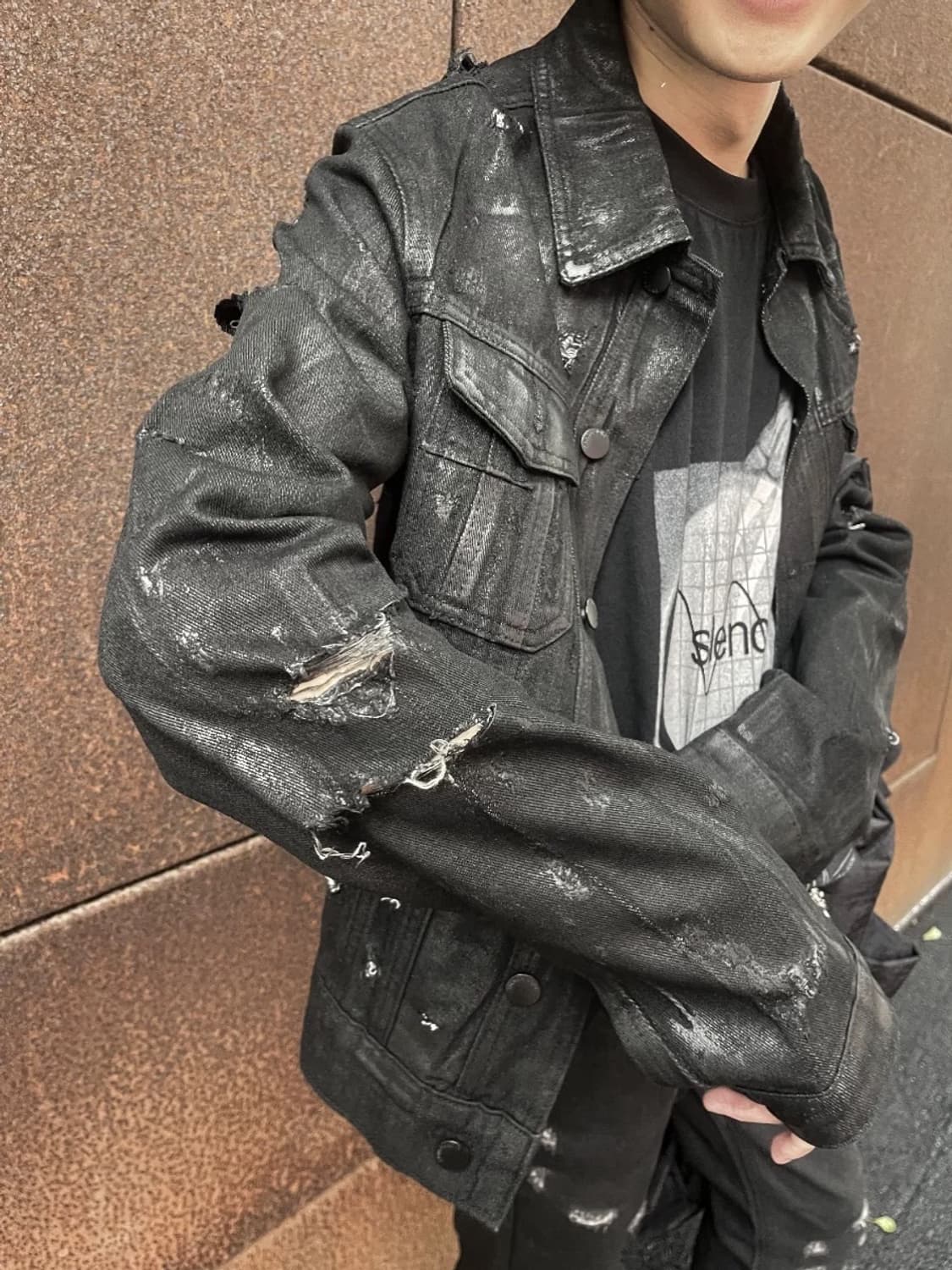 워싱 디스트로이드 블랙 데님 자켓 상품이미지1