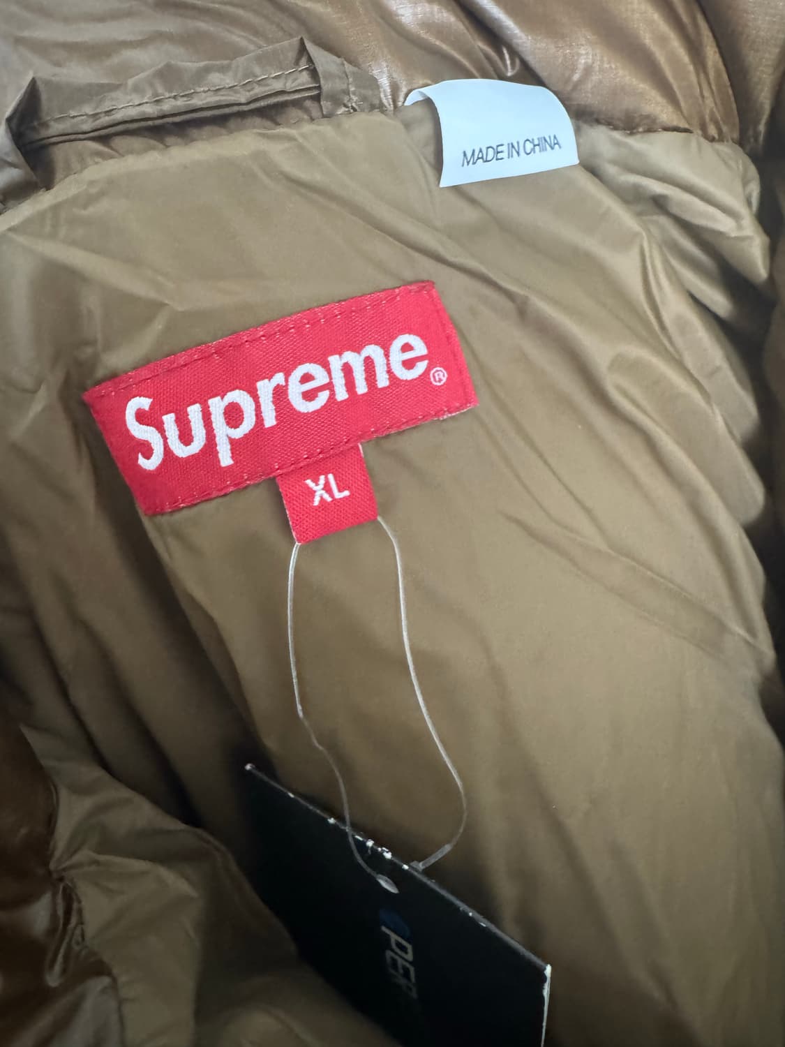 슈프림 페더웨이 다운자켓 브라운 21FW 상품이미지5