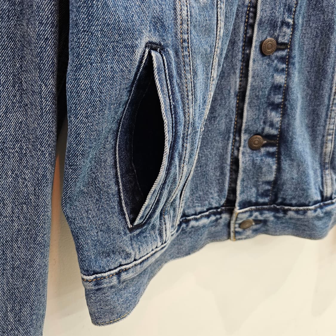 Levi's 오리지널 트러커 데님자켓 상품이미지4