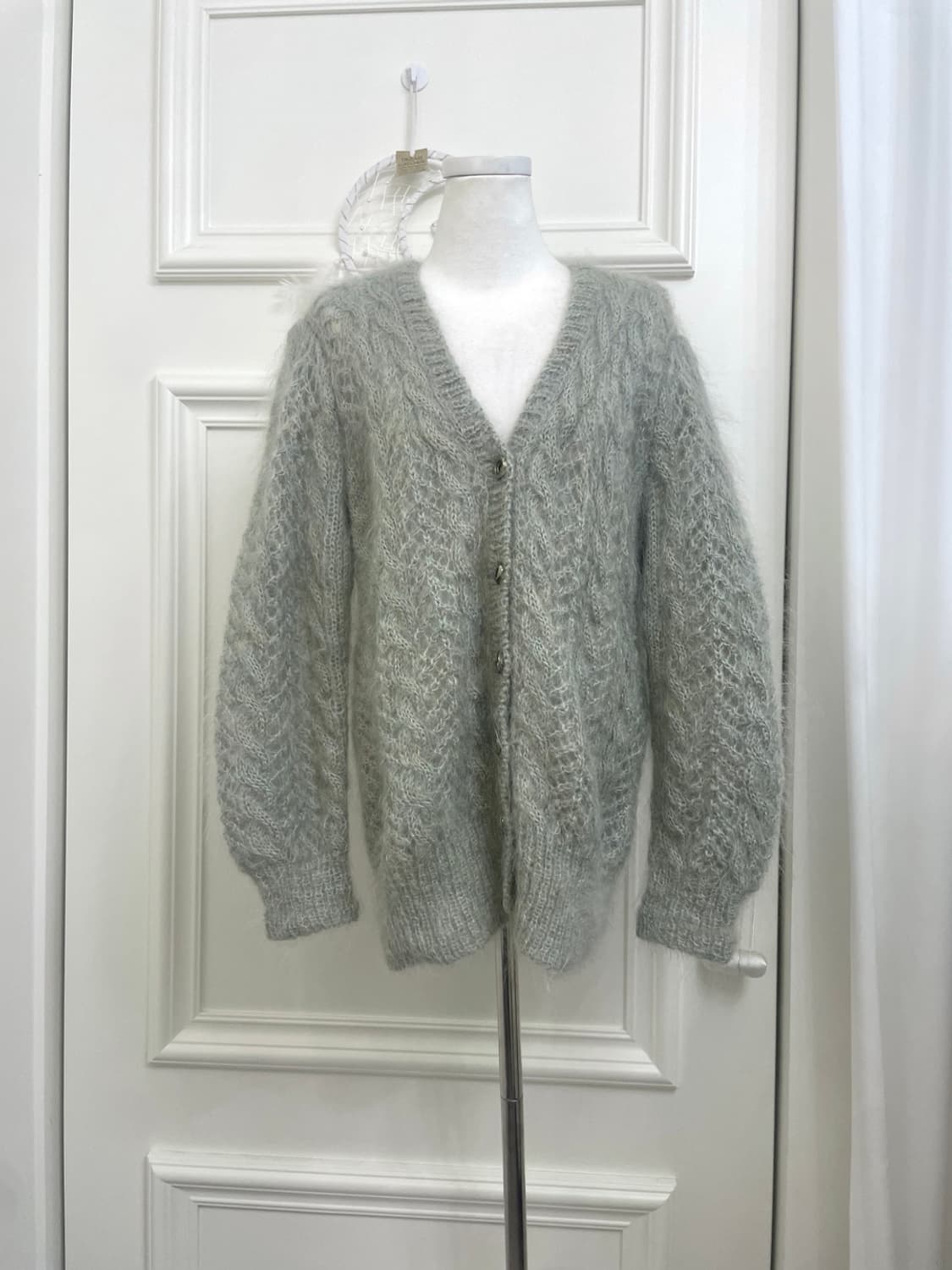 graish mint hairy twist loose cardigan 상품이미지1