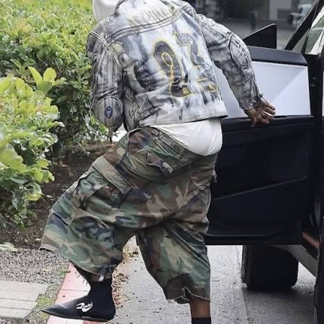 구매)조슈아 자말 쇼츠 구합니다 상품이미지1