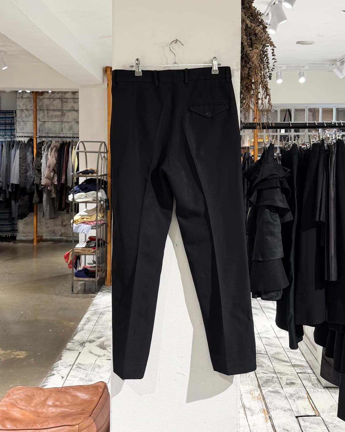 르메르 블랙 버튼 스트레이트 슬랙스  상품이미지6