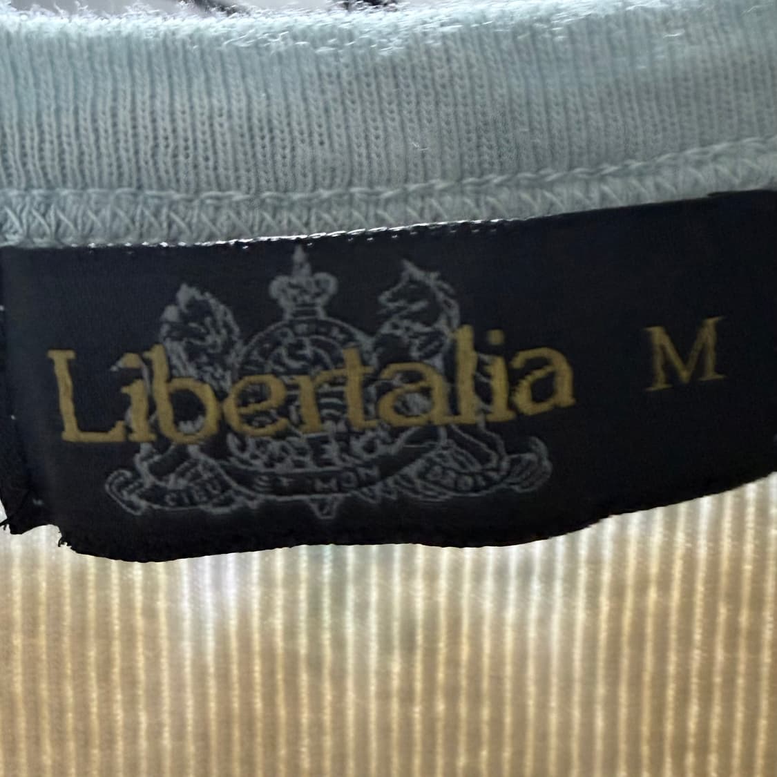 libertalia 하늘색 나염 슬리브리스 상품이미지3