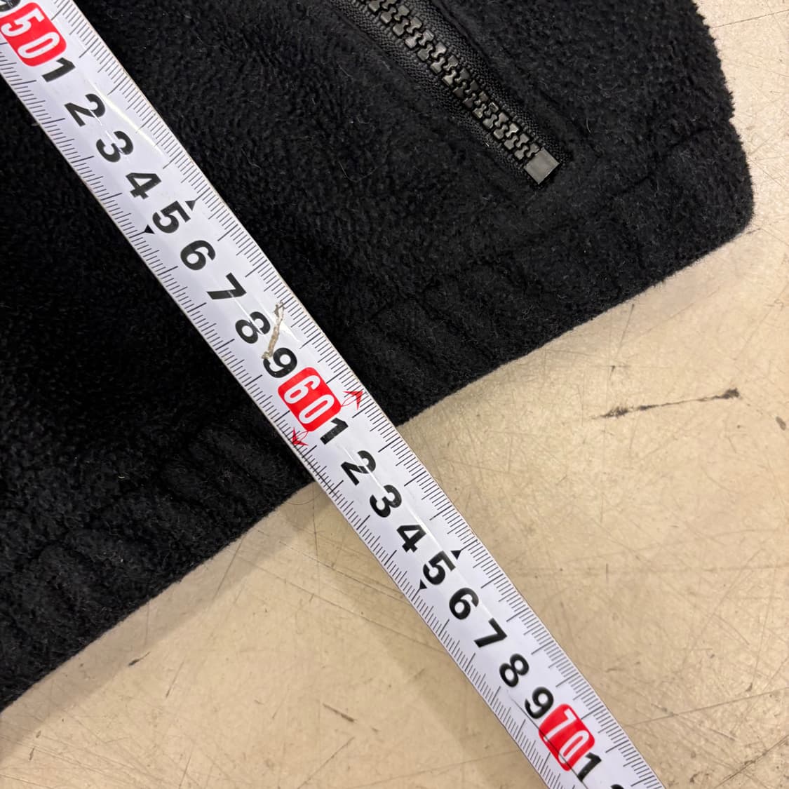 에디바우어 블랙 플리스 집업 자켓 상품이미지4