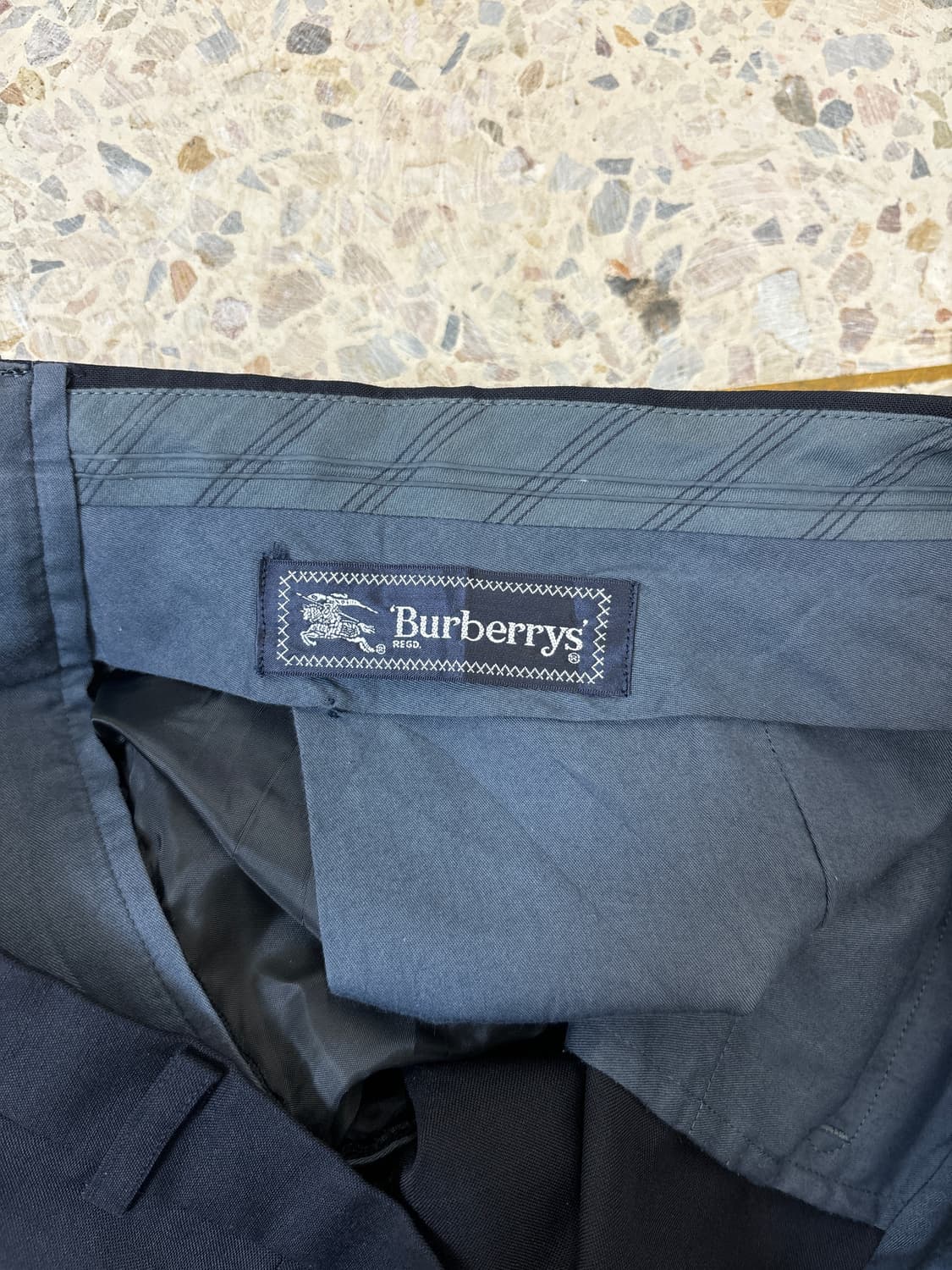 90‘s BURBERRY 투턱 슬랙스 상품이미지9
