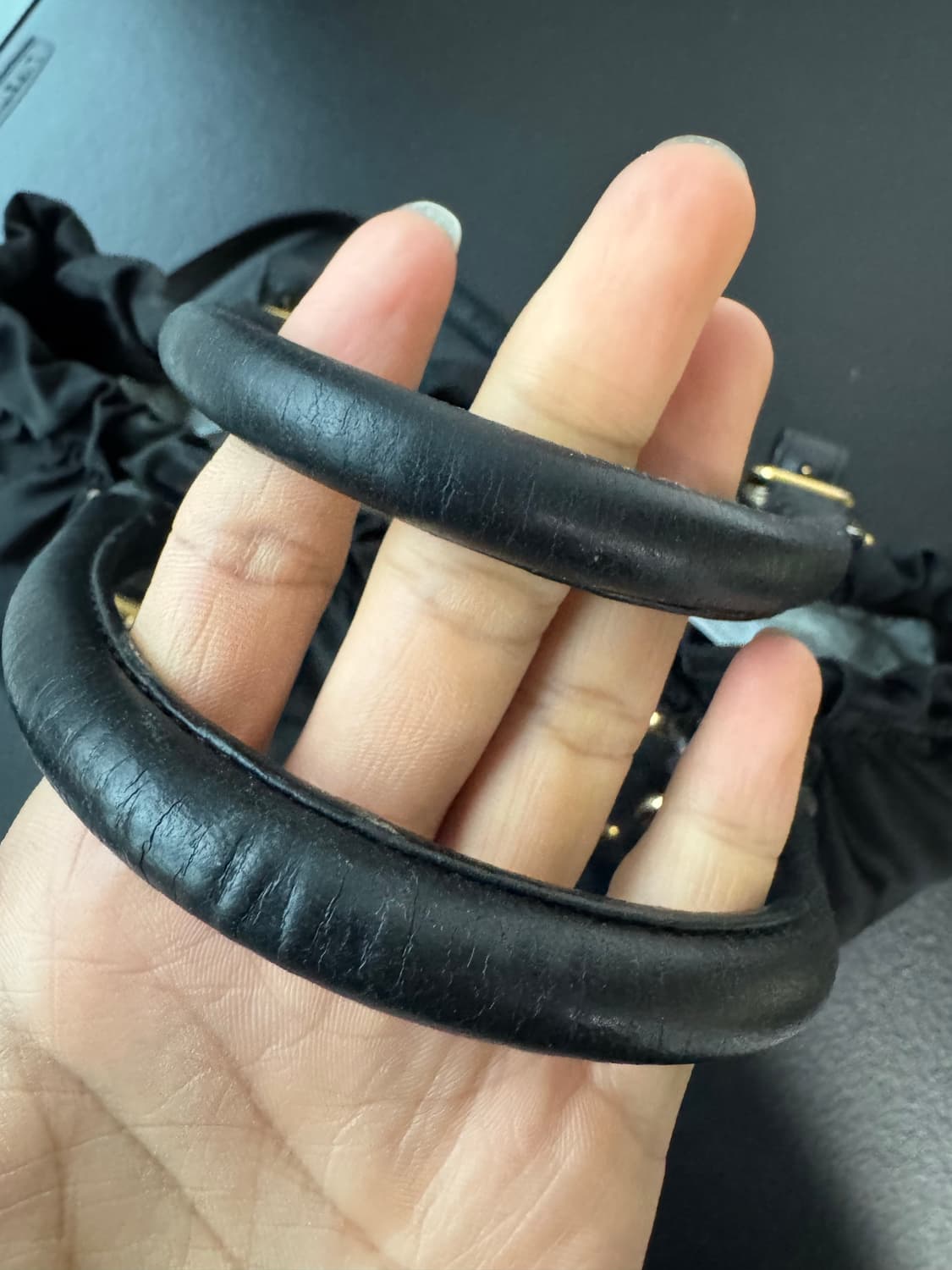 프라다 나일론 고프레 로고 자수 투웨이백 상품이미지4