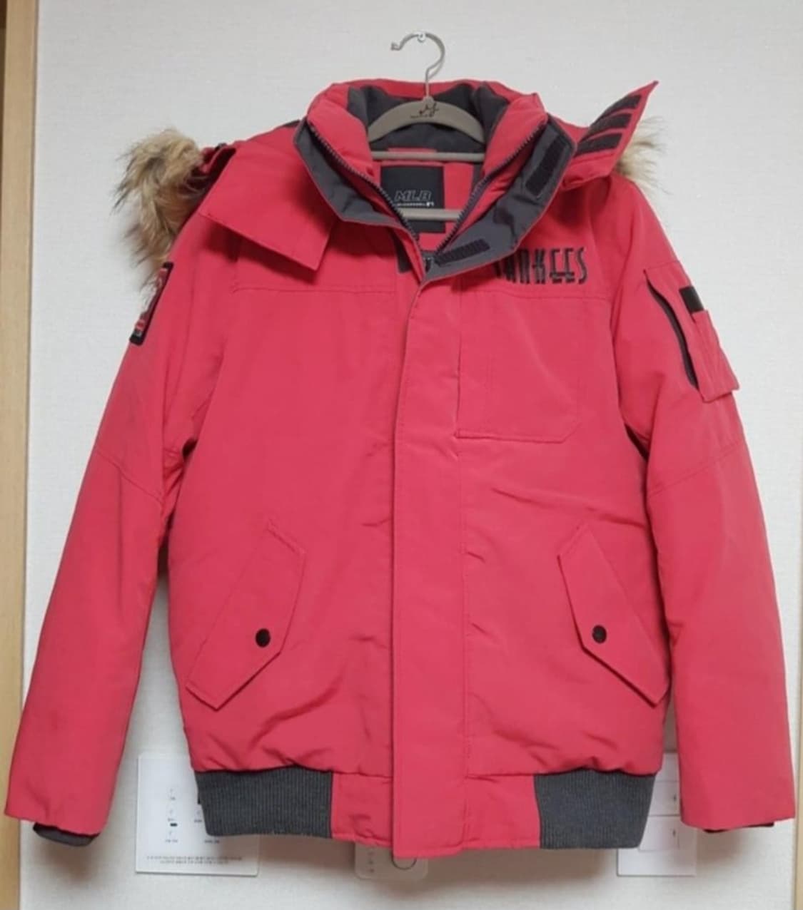 MLB 엠엘비 여성 오버사이즈 다운 점퍼 뉴욕 양키스 상품이미지1