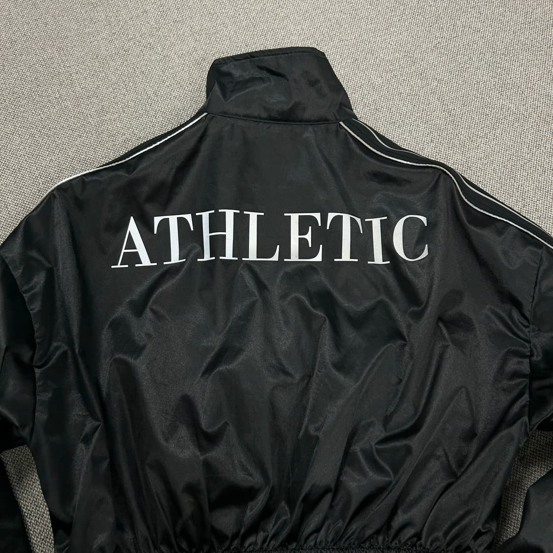 볼란테 우먼스 크롭 바람막이(1) 상품이미지7