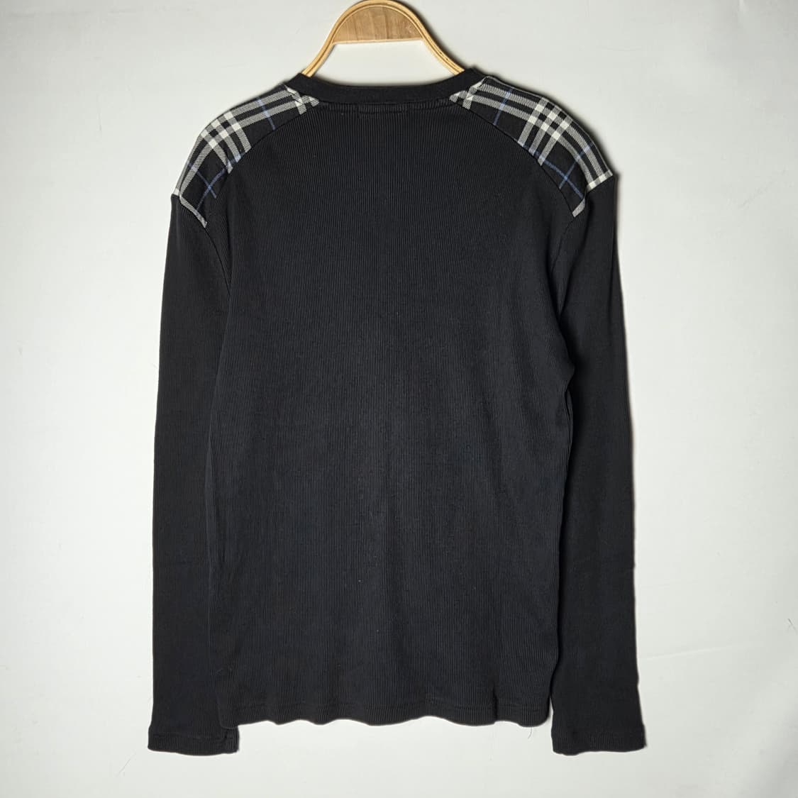 [Burberry] 버버리 블랙라벨 헨리넥 롱슬리브 상품이미지2