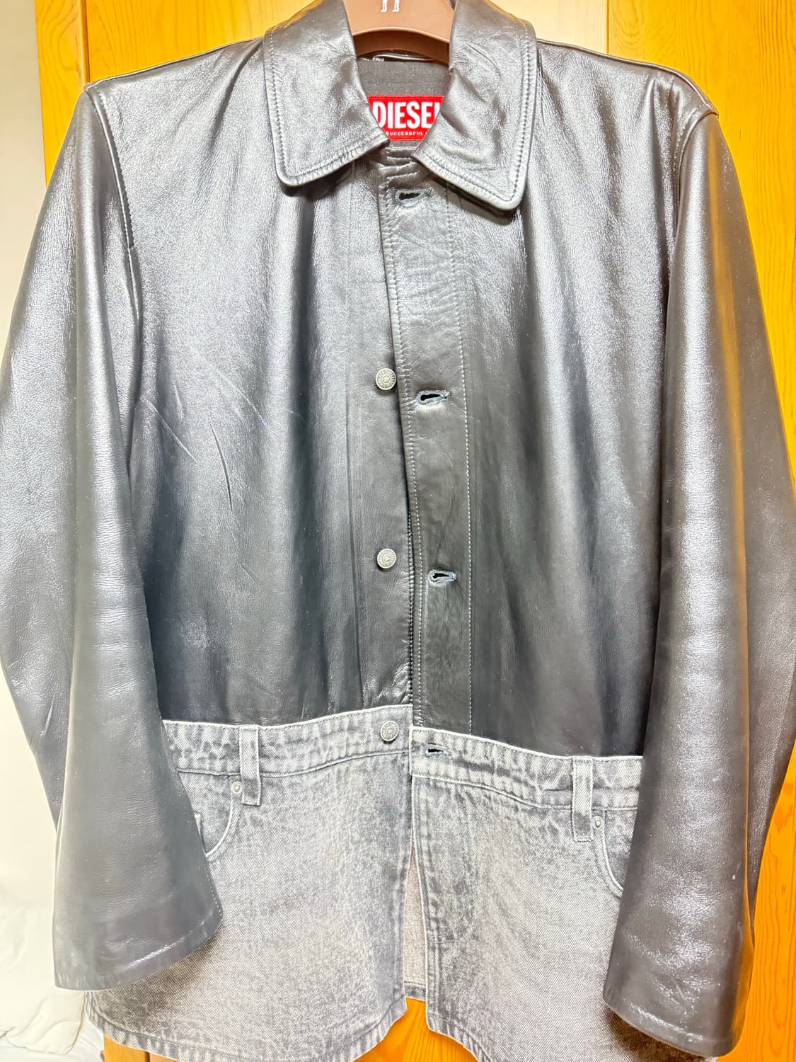 디젤 양가죽 데님 코트 상품이미지1