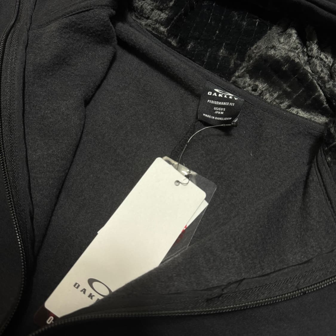 오클리 블랙컬러 폴리에스터 혼방 테크 서클로고 뉴버전 후드 집업 자켓 상품이미지3