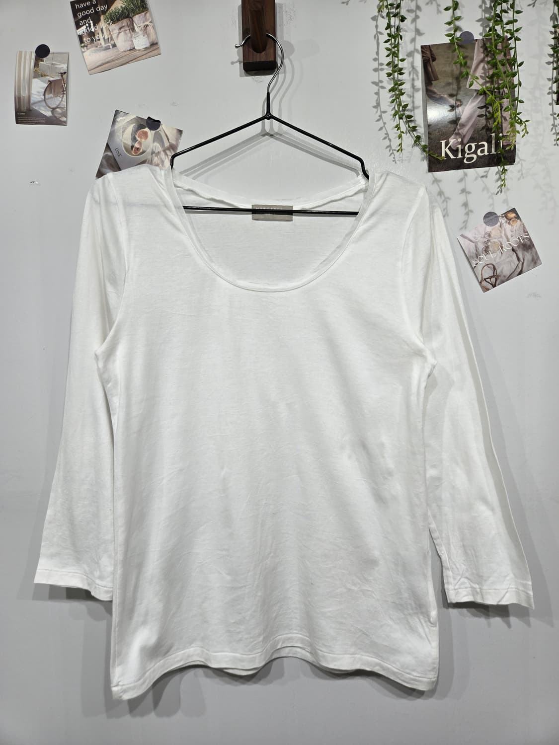 마가렛 호웰 화이트 U넥 7부 소매 티셔츠 상품이미지3