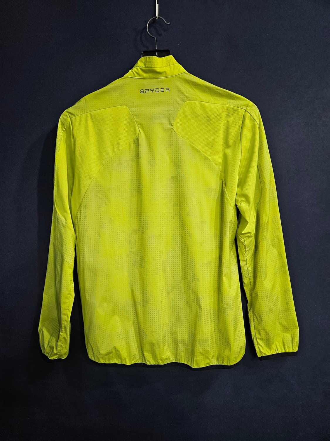 스파이더 야광컬러 남성 슬림핏 100 바람막이  상품이미지2