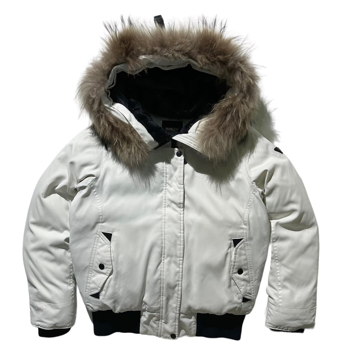 블랙야크 덕다운 숏패딩 상품이미지1