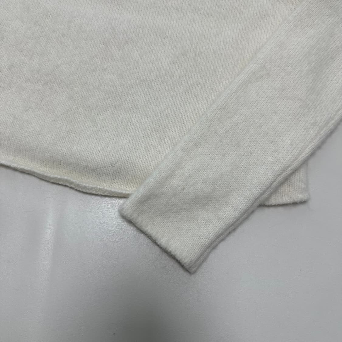 로우클래식 24fw 울/알파카 니트 상품이미지3