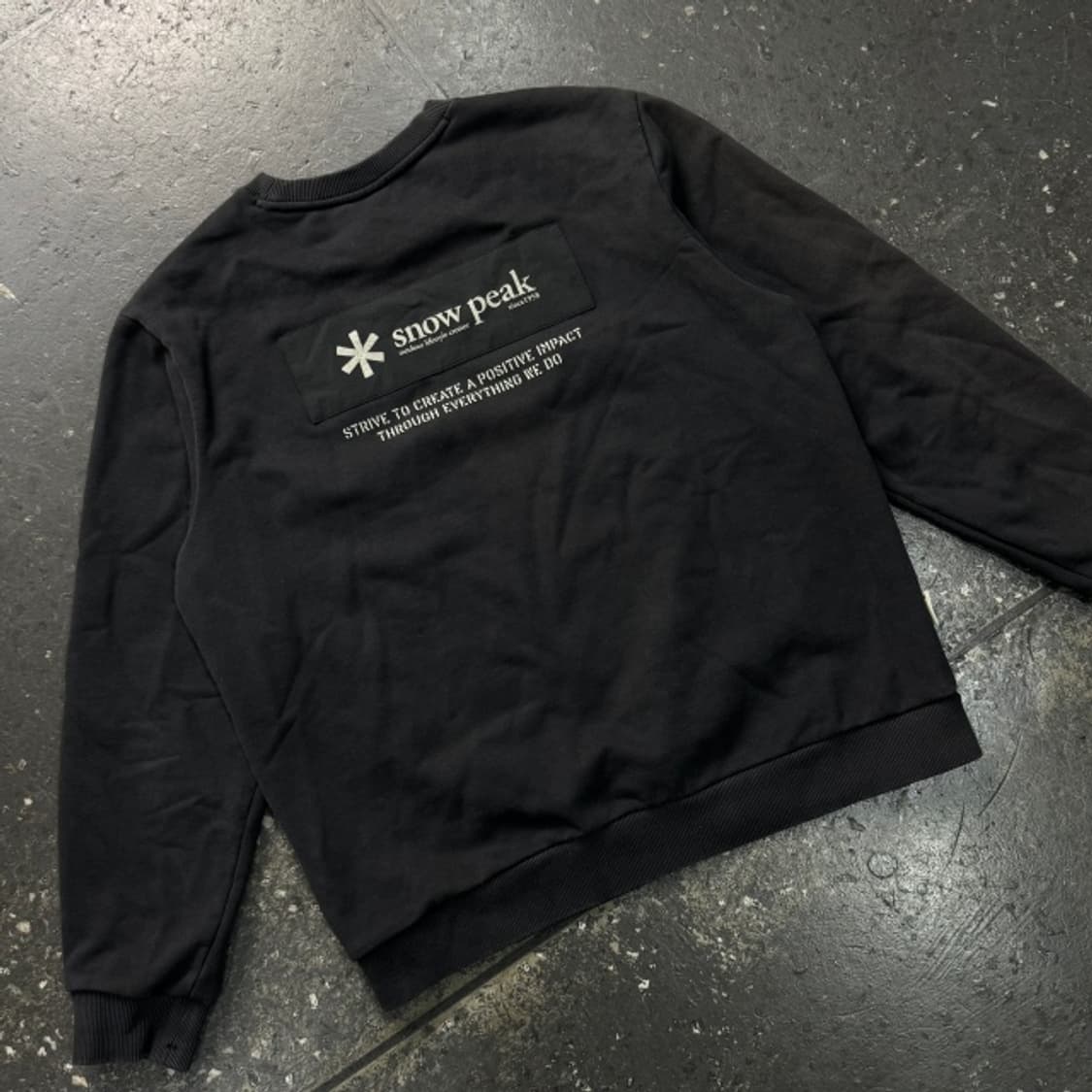 100 스노우피크 맨투맨  상품이미지5