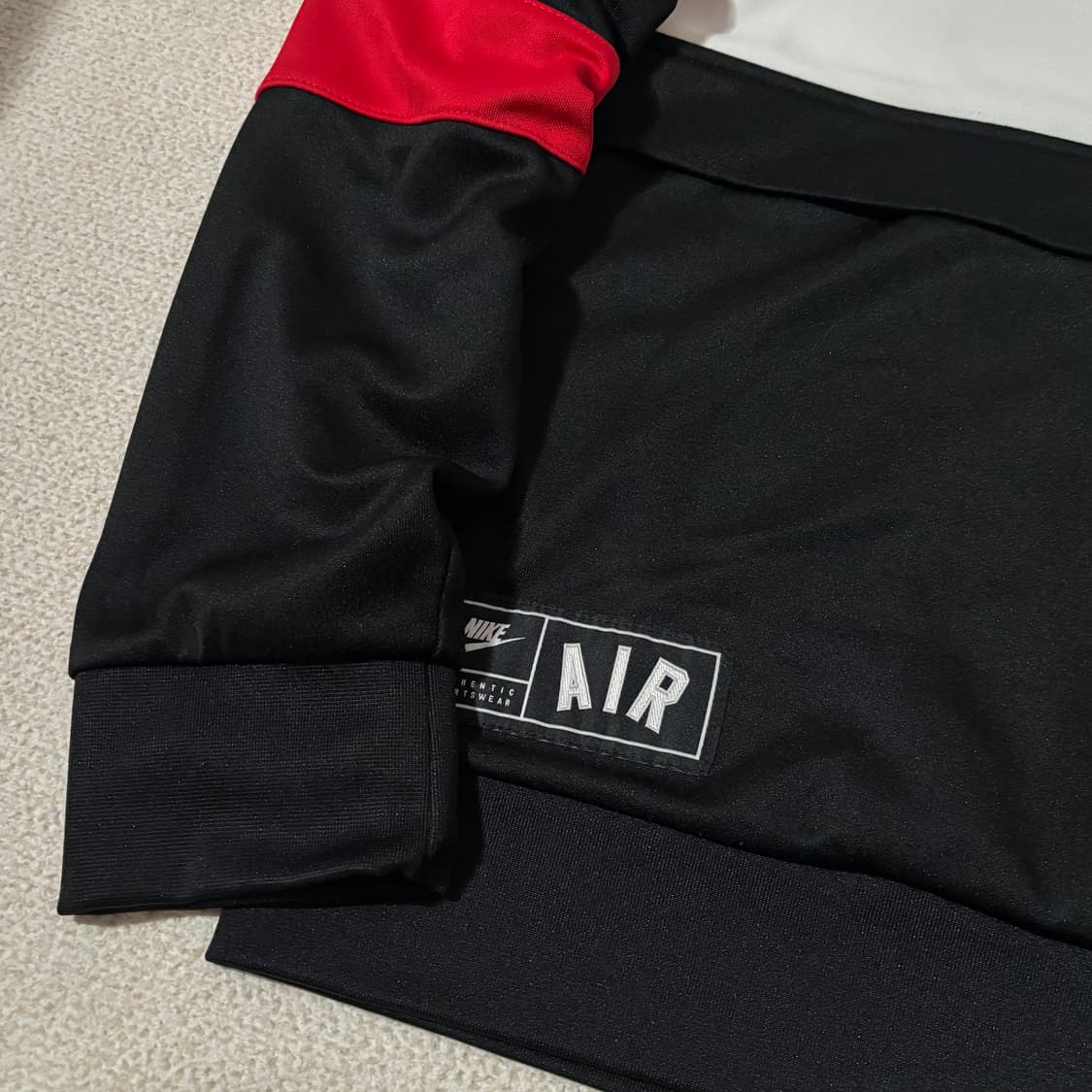 [L] 나이키 검흰 레드 포인트 져지 반집업 상품이미지3