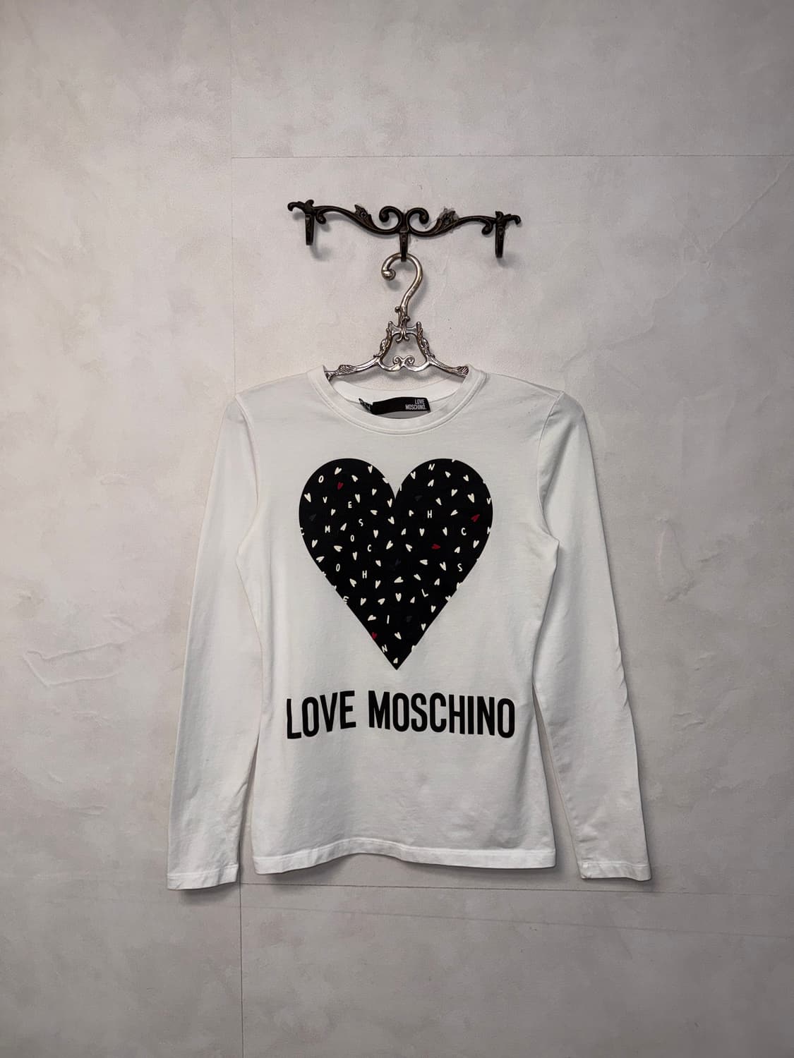 MOSCHINO white heart logo long sleeve 상품이미지4