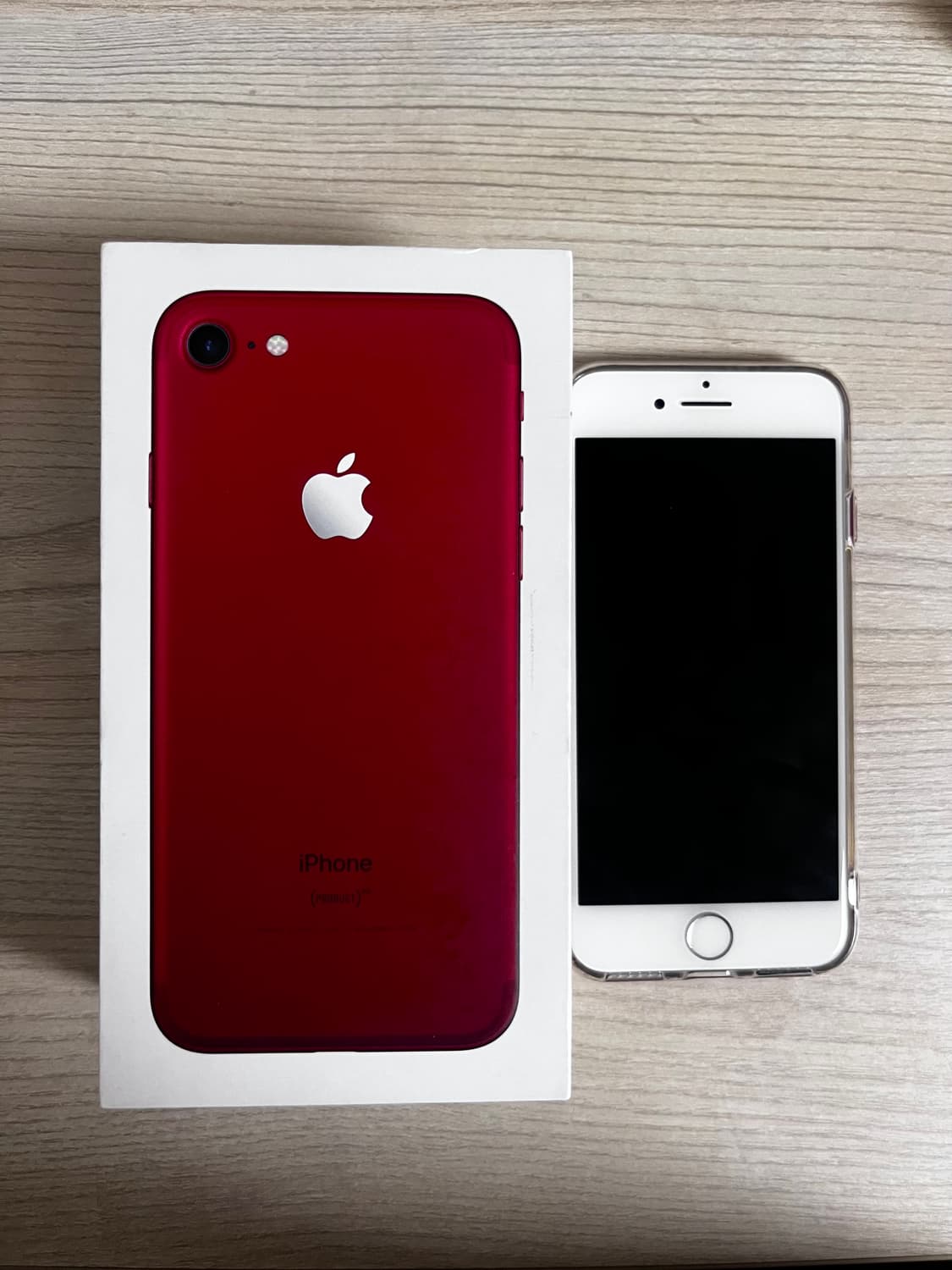 순정 아이폰7 128 레드 상품이미지1