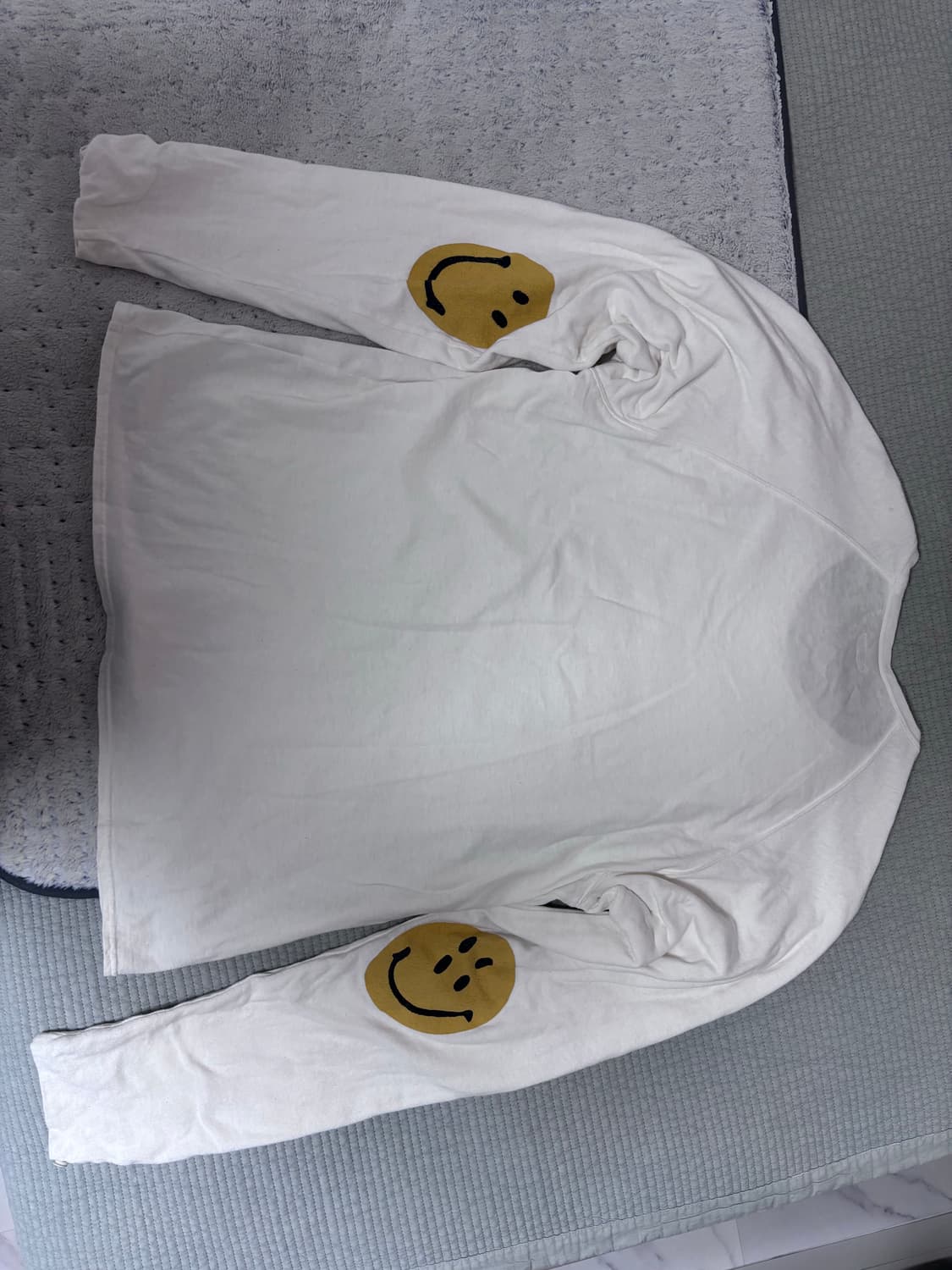 캐피탈 스마일 롱슬리브 상품이미지2