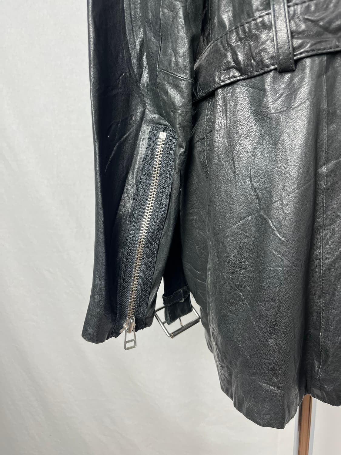 Adidas 리얼레더 라이더 디테일 카코트 상품이미지5