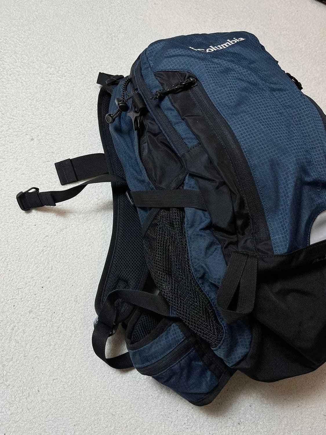 컬럼비아 레드우드 32L 고프코어 백팩 A1856 상품이미지4