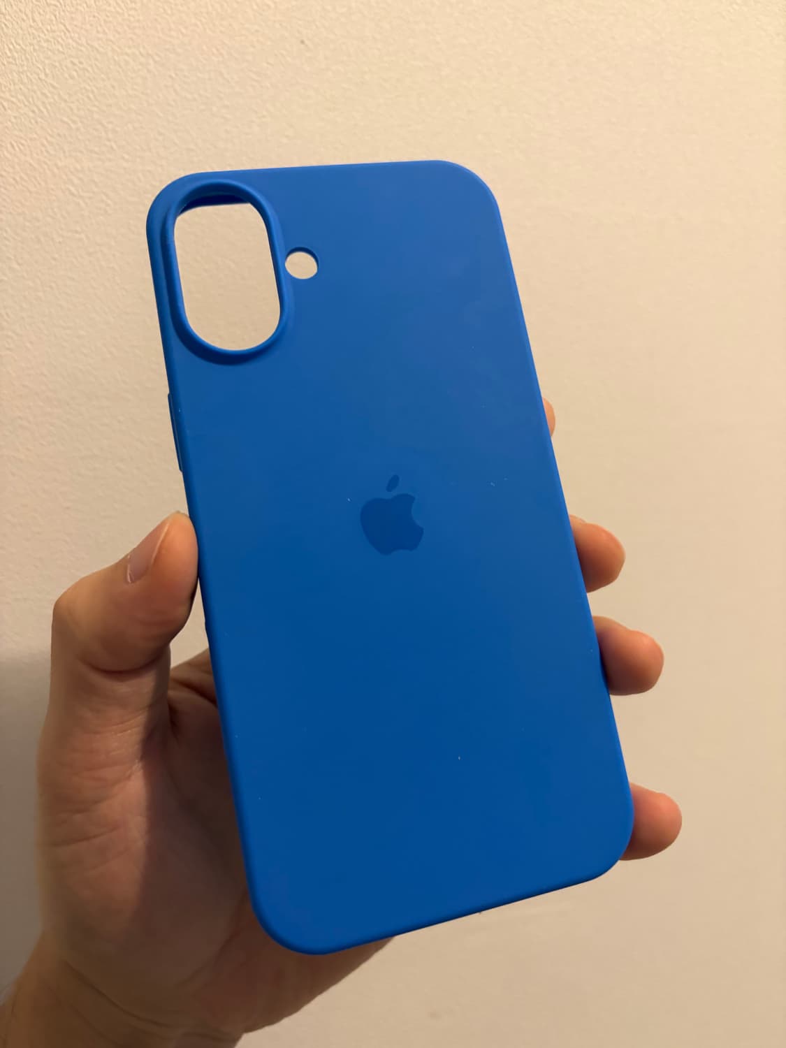 (새상품) 아이폰 16플러스 아쿠아마린 블루 케이스 판매 상품이미지1