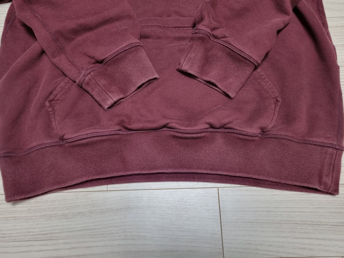 우영미 백로고 버건디 후드티 상품이미지8