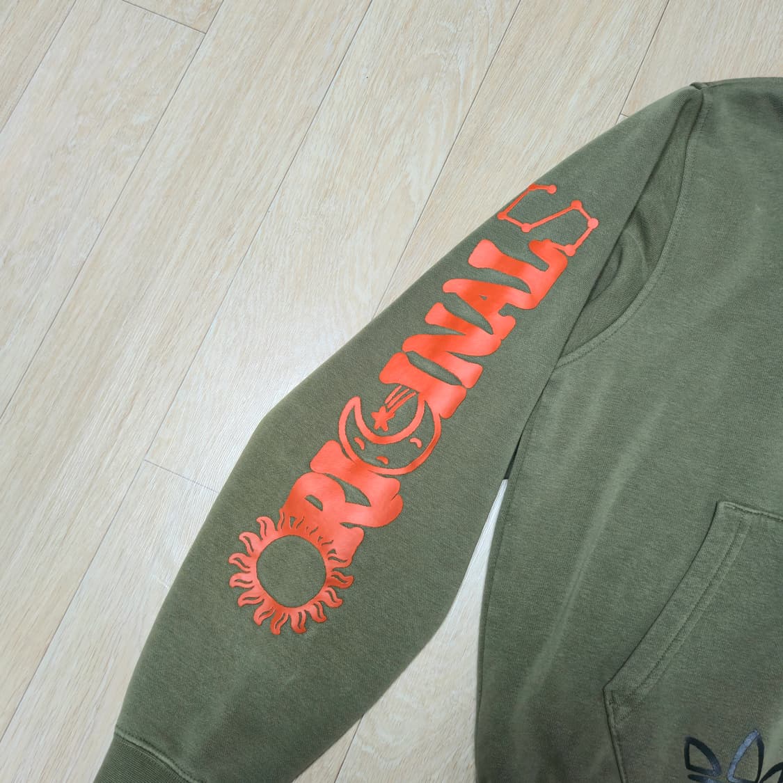 아디다스 Originals 후드티 카키 상품이미지2