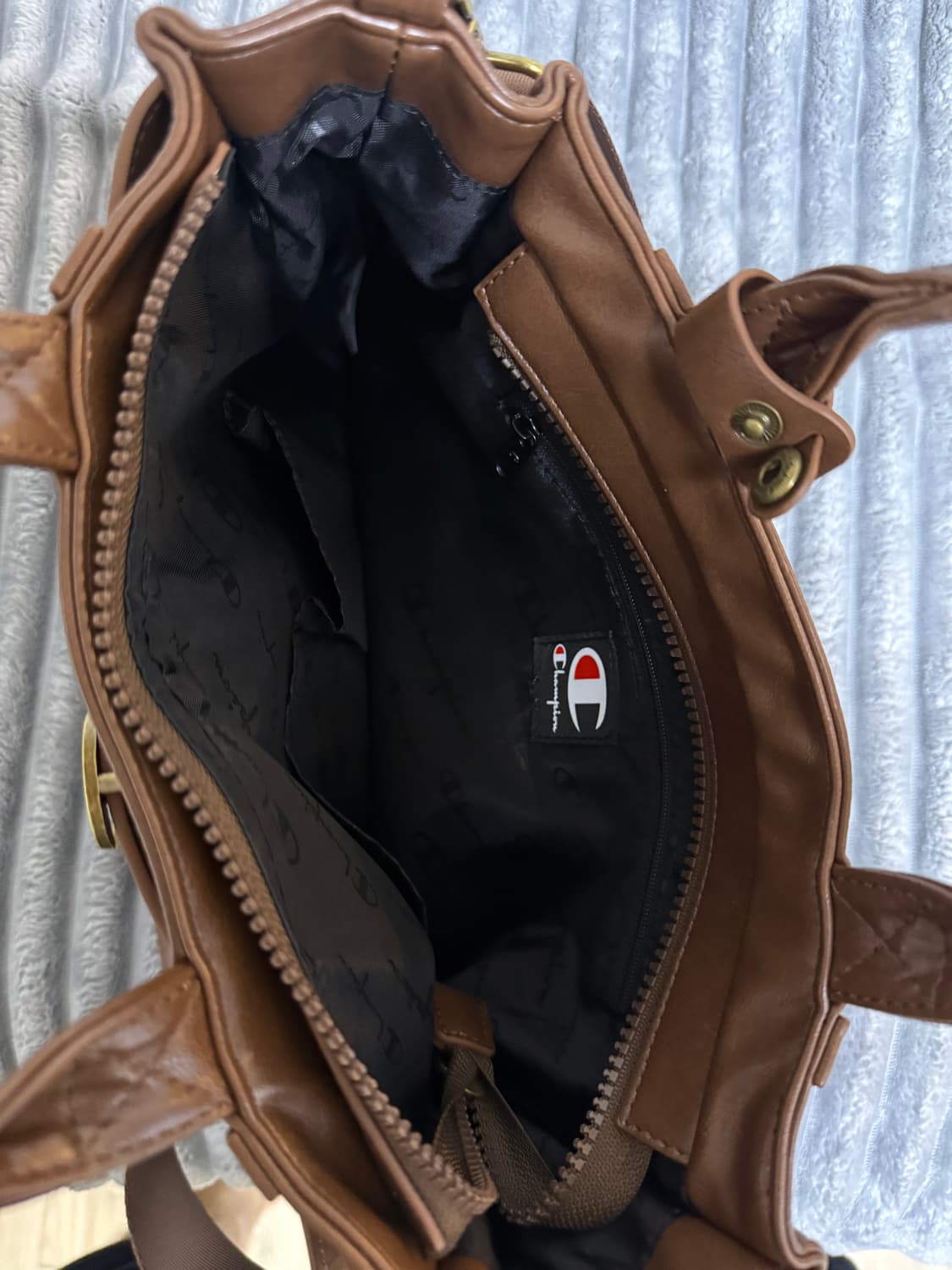 챔피온 26ss 토트백 브라운 상품이미지2