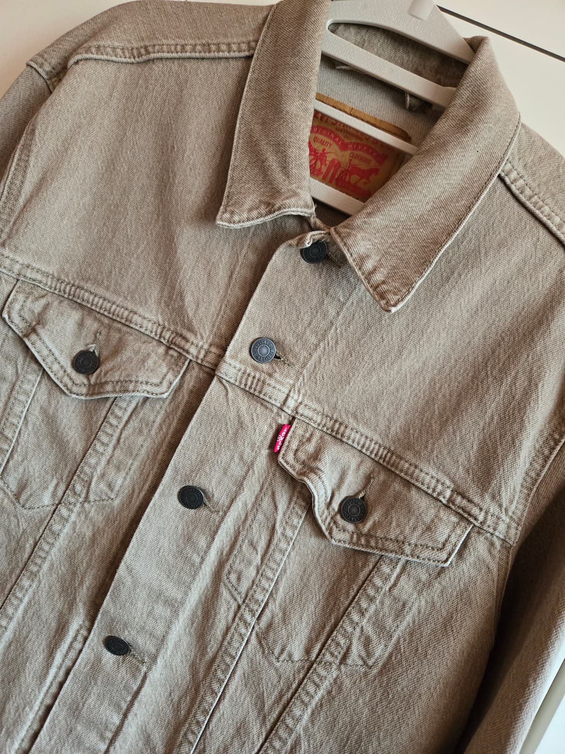 리바이스 트러커 자켓 샌드베이지 자켓 상품이미지1